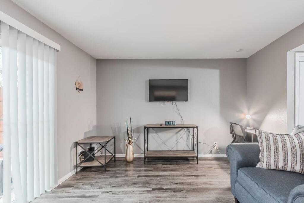 פורט וורת' Cozy 2 Bedroom Apt 9Ml From Downtown Ft Worth מראה חיצוני תמונה
