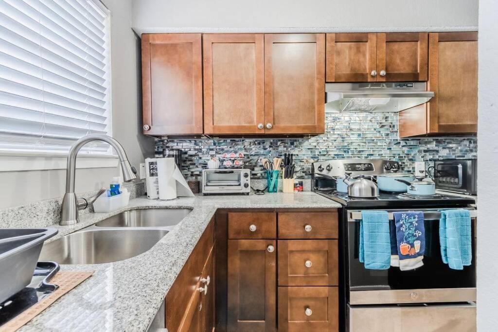 פורט וורת' Cozy 2 Bedroom Apt 9Ml From Downtown Ft Worth מראה חיצוני תמונה